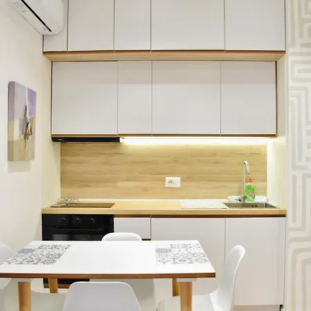 Wavefront 3 Apartment